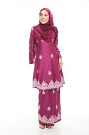 Ia merupakan pakaian harian wanita keturunan cina selain dari 'cheong sam'. Pakaian Tradisional Mengikut Kaum Utama Di Malaysia Ceriasihat