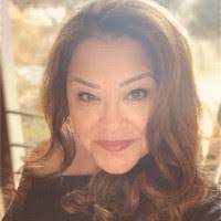 Deborah Amaya's Instagram, Twitter & Facebook