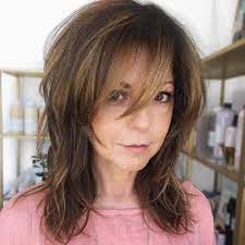 51 Trendiest Medium Shag Haircuts For A Modern Style In 2021 Medium Shag Haircuts Medium Length Hair Styles Curly Hair Styles