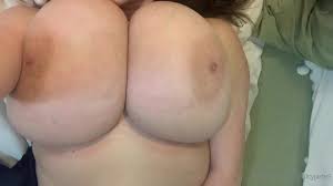 Juicyjade huge tits