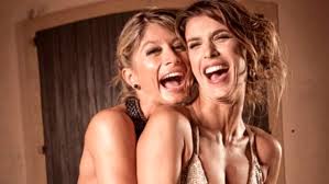 Elisabetta canalis breaking news, photos, and videos. Elisabetta Canalis E Maddalena Corvaglia Nessun Chiarimento Tra Le Due Ex Amiche E Gelo