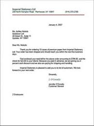 Namun kebanyakan surat undangan bahasa inggris sekarang menjadi popular dan banyak digunakan, mengingat semakin pesatnya kemampuan masyarakat dalam berbahasa inggris. Style Of Business Letter