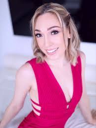 Alyssa Branch's Instagram, Twitter & Facebook