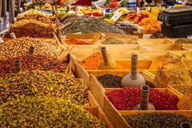 Pengertian jual beli menurut bahasa dan istilah syara' jual beli menurut bahasa jual beli (البيع) secara bahasa merupakan masdar dari kata بعت jual beli yang sah (shahih) jual beli yang shahih adalah jual beli yang memenuhi ketentuan syara', baik rukun maupun syaratnya. Syarat Jual Beli Dalam Islam Agar Usaha Berkah Umroh Com