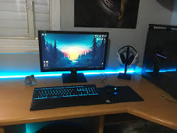 Best Trending Gaming Setup Ideas Ideas Ps4 Bedroom Xbox Mancaves Computers Diy Desks Youtube Cheap Computer Desk Gaming Room Setup Diy Computer Desk
