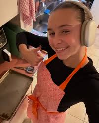 some favorites from the past month: started of 2025 with some sun + ocean  to start the new semester fresh, settled into the year excited and ready to  pursue what fulfills me,