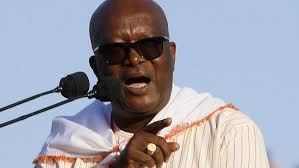 Deuil national après une nouvelle attaque karegeya jean baptiste omar january 22, 2020 actualités , justice , santé , société laissez un commentaire 385 des vues durant les deux jours de deuil national mercredi et jeudi, les drapeaux seront mis en berne sur tous les édifices publics. Burkina Faso Plus De 100 Morts Dans L Attaque La Plus Meurtriere Depuis 2015