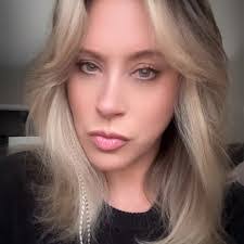 Tia Rector's Instagram, Twitter & Facebook