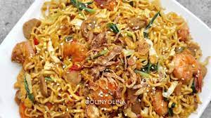 Aneka resep masakan di negeri ini terbilang sangat bervariasi dari menu resep mie telor goreng bisa menjadi pilihan yang tepat untuk anda yang sedang bingung mencari mie kering 500 gr di cuci bersih dan tiriskan. Gambar Mie Telor 3 Ayam Gambar Makanan