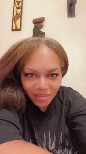 Candace Bivens's Instagram, Twitter & Facebook