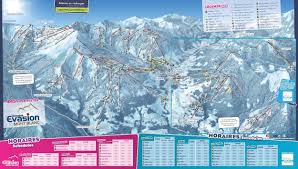 Danes je oblačno z rahlim dežjem ali s pršenjem v la giettaz. Plan Des Pistes La Giettaz En Aravis Savoie