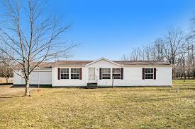 71095 Big Hill Rd, Sturgis, MI 49091