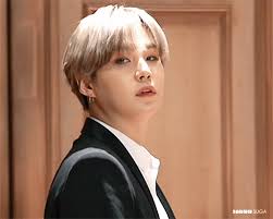 Yoongi icons | collection by kirs (agostd) on we heart it, your everyday app to get lost in what you love. Map Of The Soul 7 The Journey Bts Jk V Jimin Jhope Suga Jin Rm Bts Jk V Jimin Jhope Suga Jin Rm Suga Gif Min Yoongi Bts Yoongi