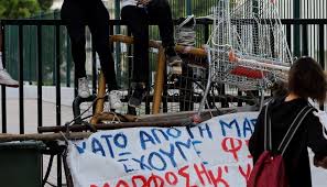 @liberalgr επειδή η δημοσιογραφία είναι το καταφύγιο των αποτυχημένων. 8anashs Mayridhs Liberal Gr