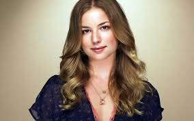 Emily vancamp wallpapers ,images ,backgrounds ,photos and pictures in 4k 5k 8k hd quality for computers, laptops, tablets and phones. Desktop Wallpapers Emily Vancamp Celebrities