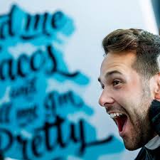 The 5 tastiest fast food stories of 2019, from the chicken sandwich craze  to the Taco Bell hotel