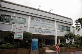 It Was Too Crowded Patients Find It Hard To Get Covid 19 Tests Treatment National The Jakarta Post