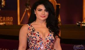 صبا مبارك تشارك في مهرجان Halter Dress Dresses Fashion