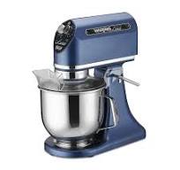Luna 7-Quart Planetary Mixer