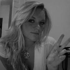 Melanie Lowell (@Mlowell20)