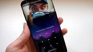 German hacking group claims it fooled the iris recognition of galaxy s8 · video shows the galaxy s8 being unlocked using a printed photo · samsung . Samsung Galaxy S9 S Face Unlock And Iris Scanner Might Put Apple Engineers Under Pressure