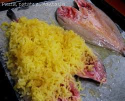 Mettete la parte con la pelle a contatto con la teglia. Orata In Crosta Di Patate Sciue Sciue