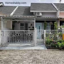 See more ideas about fence design, gate design, house fence design. 6 Desain Model Pagar Rumah Minimalis Paling Diminati Harga Ekonomis Homeshabby Com Design Home Plans Home Decorating And Interior Design