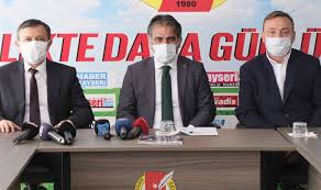 Yerli aşı çalışmaları umutları artırıyor. Yerli Asinin Faz 2 Surecinde Tum Deneklerde Antikor Olustu