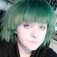 How to have more than 8 sims in a household in Sims 4?