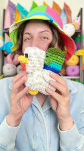 Carol Elizondo's Instagram, Twitter & Facebook