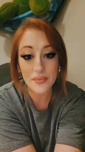 Ariel Elizabeth's Instagram, Twitter & Facebook