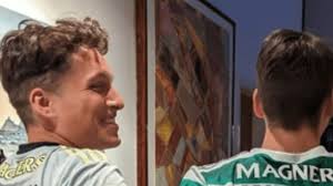 Celtic star gets both his brothers kitted out in Hoops tops