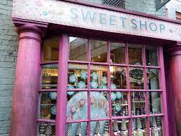 Sugarplum S Sweet Shop In Diagon Alley Candy List And Prices Uo Fan Guide Diagon Alley Kindergarten Art Geometry Anchor Chart