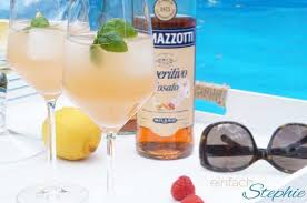 Neuer Sommer Cocktail Fur Liebe Freunde Apero Paradisi Einfach Stephie Rezept Sommer Cocktails Aperitif Mixgetranke Alkohol