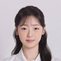 4200+ "Halie" profiles