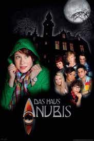 He often goes to the attic with nina where they listen to old records, recorded by a young girl. Das Haus Anubis Serie Galerie Anubis Wiki Fandom