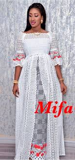 Avec un bouton vers le bas devant et péplum à la taille, la coupe flatte tous les chiffres. 55 Idees De Model De Dentel Mode Africaine Robe Robe Africaine Mode Africaine