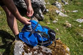 Classic 32 is a versatile backpack from omm that is ideal for biking, hiking, skiing and many other activities. Omm Classic 32 Blue
