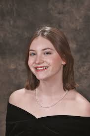 Evelyn Kate's Instagram, Twitter & Facebook