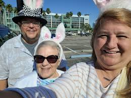 Robin from NC it was so nice to meet you today. Hope you are in this group.  My daughter enjoyed talking to you!