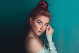 .long hair, blonde hair, or black hair, there is a really cute hairstyle out there just waiting for you to simple messy bun. 35 Classy And Modern Messy Hair Looks You Should Try