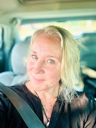 Losing coffee cups: a common morning struggle