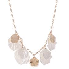 Add to cart buy now. Ivory Seashell Necklace In Silver Seashells Approx 1 Approximately 18 L 3 Adjustable Extender 145023 Wholesale Fashion Jewelry