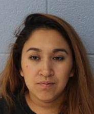 Naomi Arana's Instagram, Twitter & Facebook