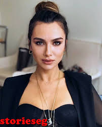 حب أبيض أسود dizisinin tüm bölümlerine, oyuncuları ve konusu hakkında bilgilere bu sayfadan ulaşabilirsiniz. Ø¨ÙŠØ±Ø¬ÙŠ Ø§ÙƒØ§Ù„Ø§ÙŠ Ø¯ÙŠØ§Ù†ØªÙ‡Ø§ Ø¹Ù…Ø±Ù‡Ø§ Ø²ÙˆØ¬Ù‡Ø§ Ø§Ø¹Ù…Ø§Ù„Ù‡Ø§ ÙˆØ£ÙƒØ«Ø±