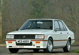 mitsubishi lancer 2000 turbo car 三菱ランサー 自動車 三菱ランサーエボリューション