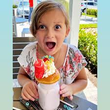 My niece and nephew are the most adorable nuggets and I might just eat them  💁🏻‍♂️ #family #florida