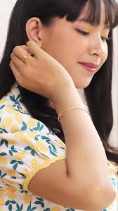 Tali kecil, cerita kita!, Talita terlahir dari dua kata: “Tali” dan  “Kita.”, Ia bukan sekadar perhiasan, tapi simbol kebersamaan,  keterhubungan, dan rasa saling menjaga., Dalam setiap warna Talita, ...