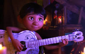 Résultat de recherche d'images pour "coco film PIXAR"