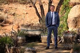 Peter's broken engagement and family friction wednesday, mar 11 behind the scenes of the bachelor 2020: How To Watch The Bachelor Finale That People Are Calling Unspoilable